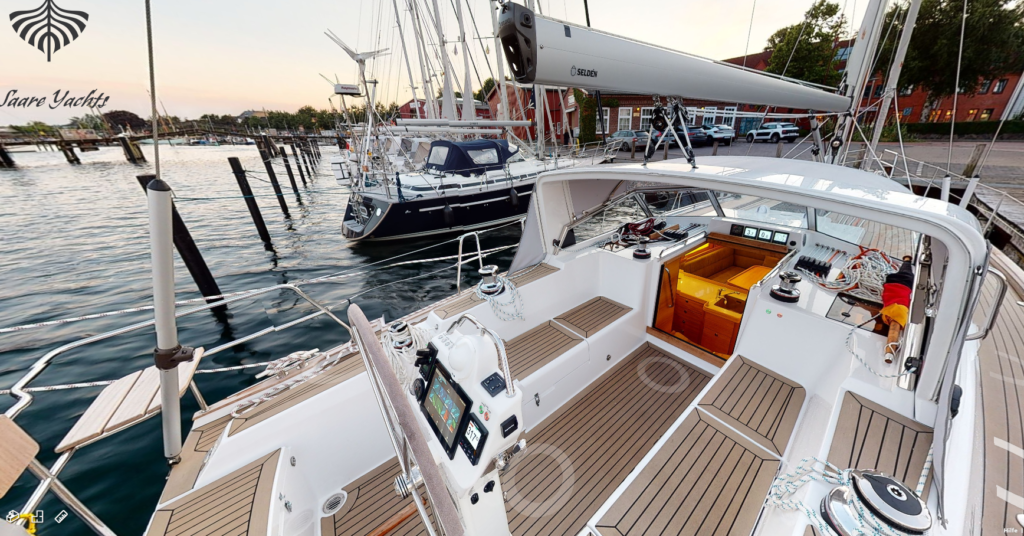 Saare 41.2 Cockpit